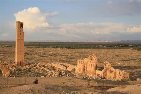  Il Tempio del Dio della Luna un gioiello architettonico immerso nella natura!