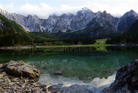 I Laghi di Maoming, Un Paradiso Blu e Verde per I Tuoi Occhi Stanchi!